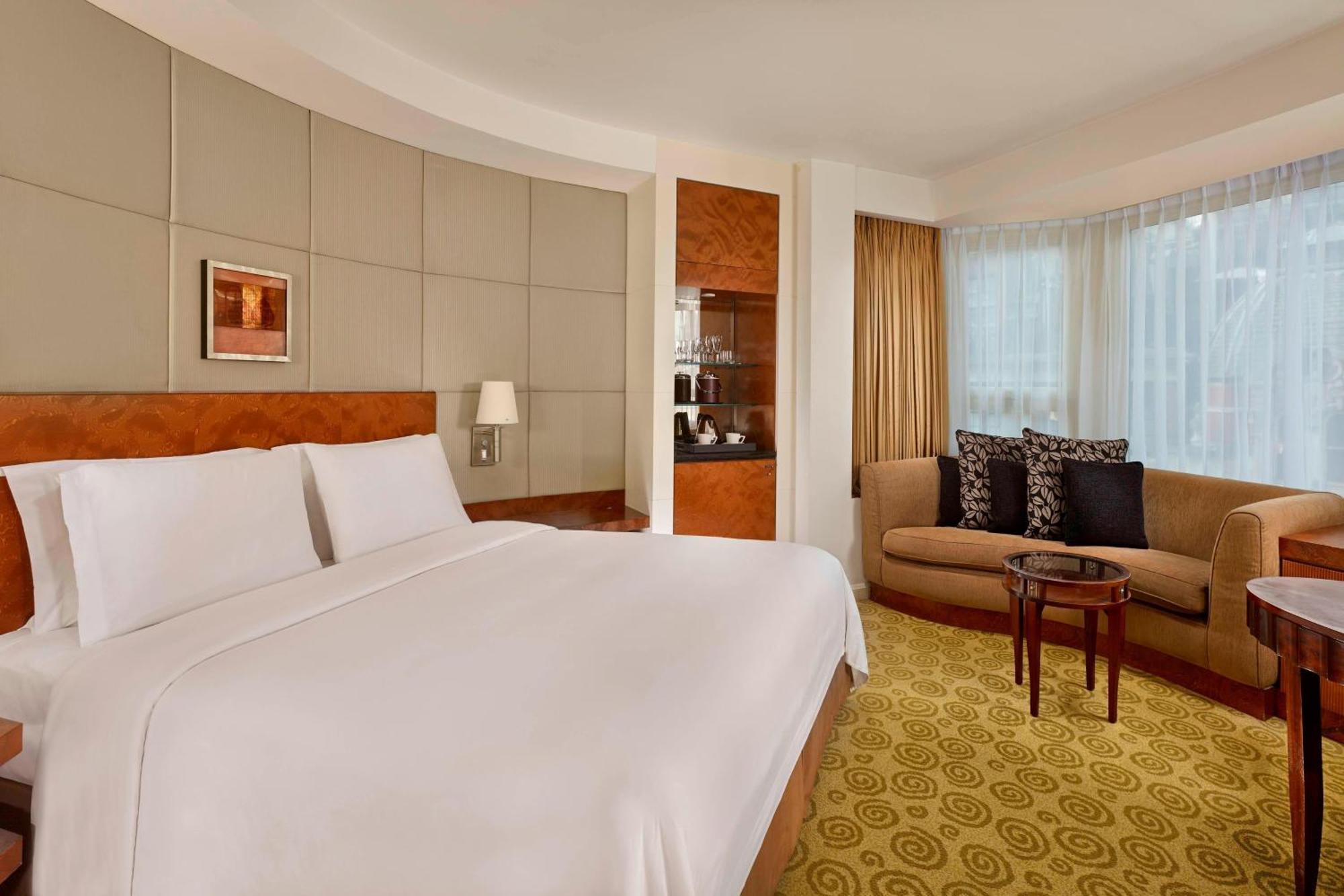 The Park Tower Knightsbridge, A Luxury Collection Hotel, Лондон Экстерьер фото