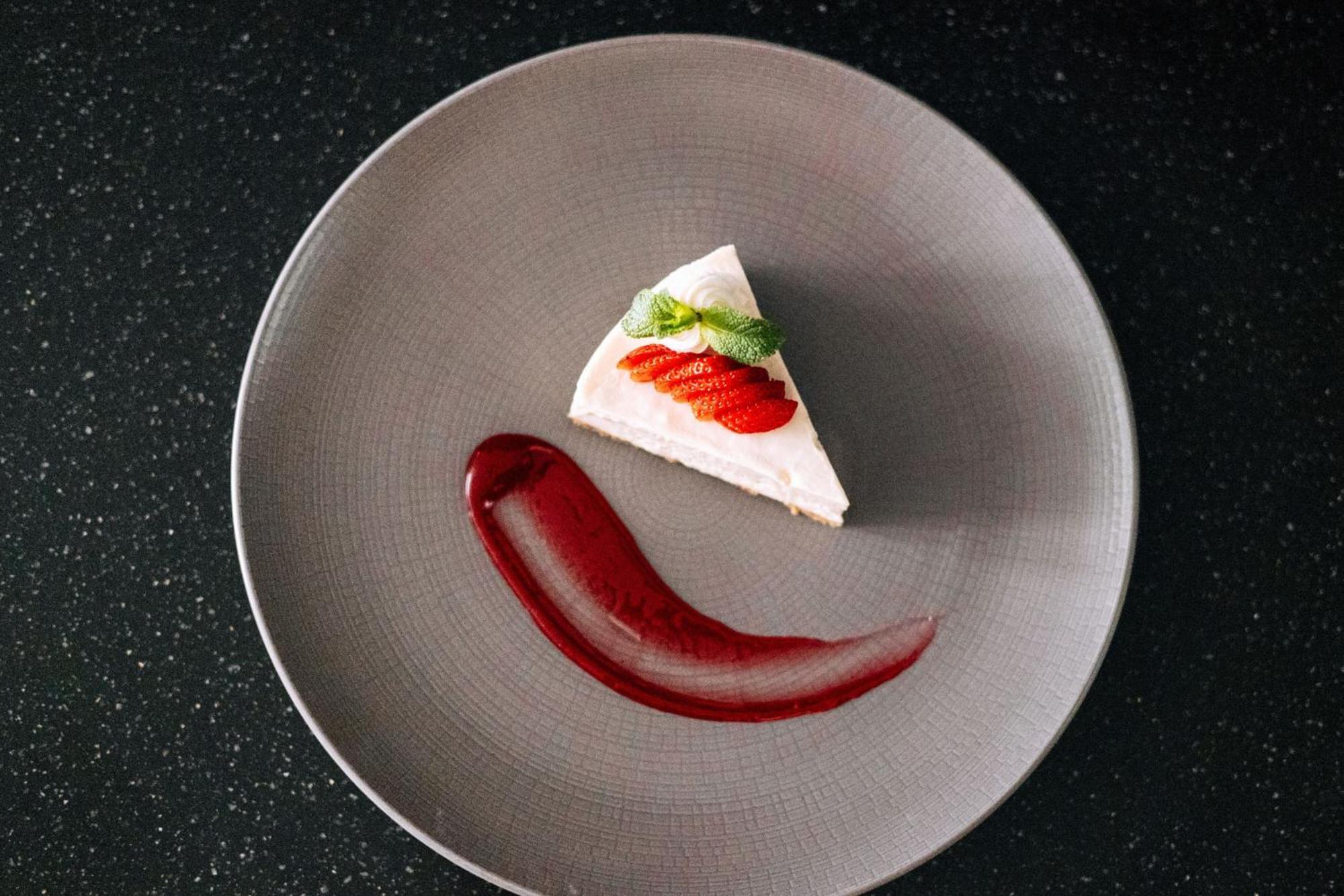 The Park Tower Knightsbridge, A Luxury Collection Hotel, Лондон Экстерьер фото A cheesecake