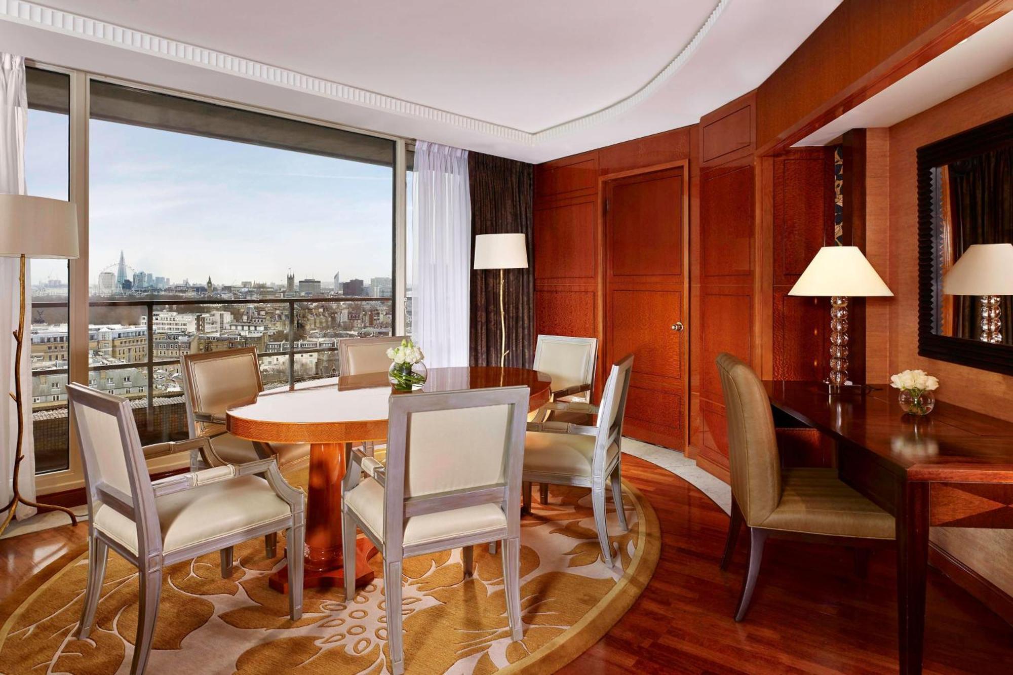 The Park Tower Knightsbridge, A Luxury Collection Hotel, Лондон Экстерьер фото A suite at the InterContinental Paris Le Grand